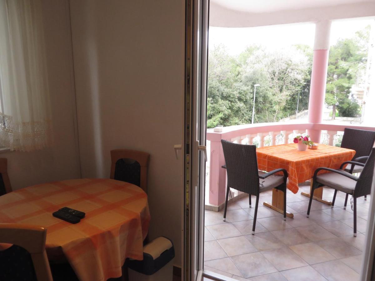 Gardenia Apartments Pakoštane Extérieur photo