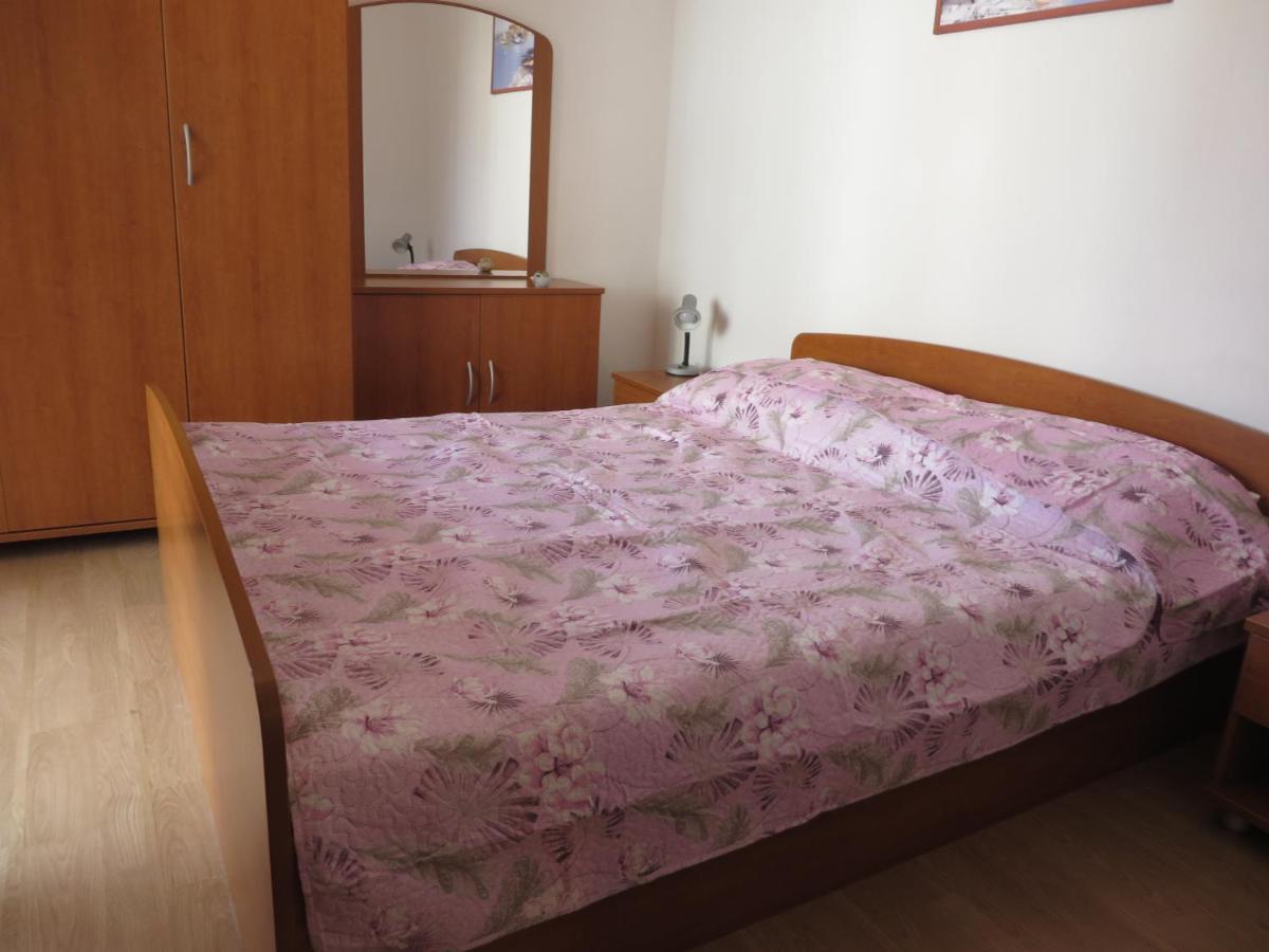 Gardenia Apartments Pakoštane Extérieur photo