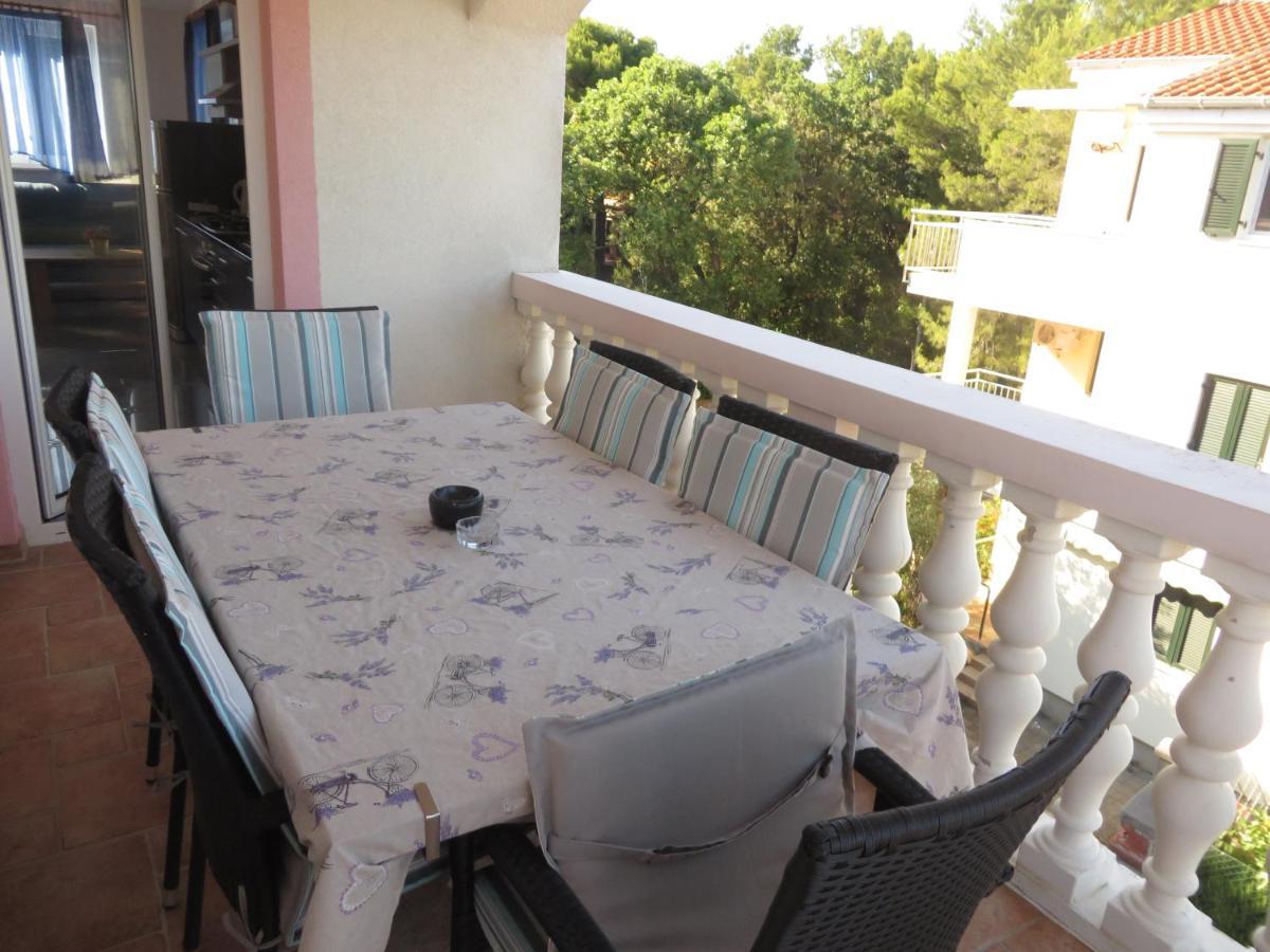 Gardenia Apartments Pakoštane Extérieur photo