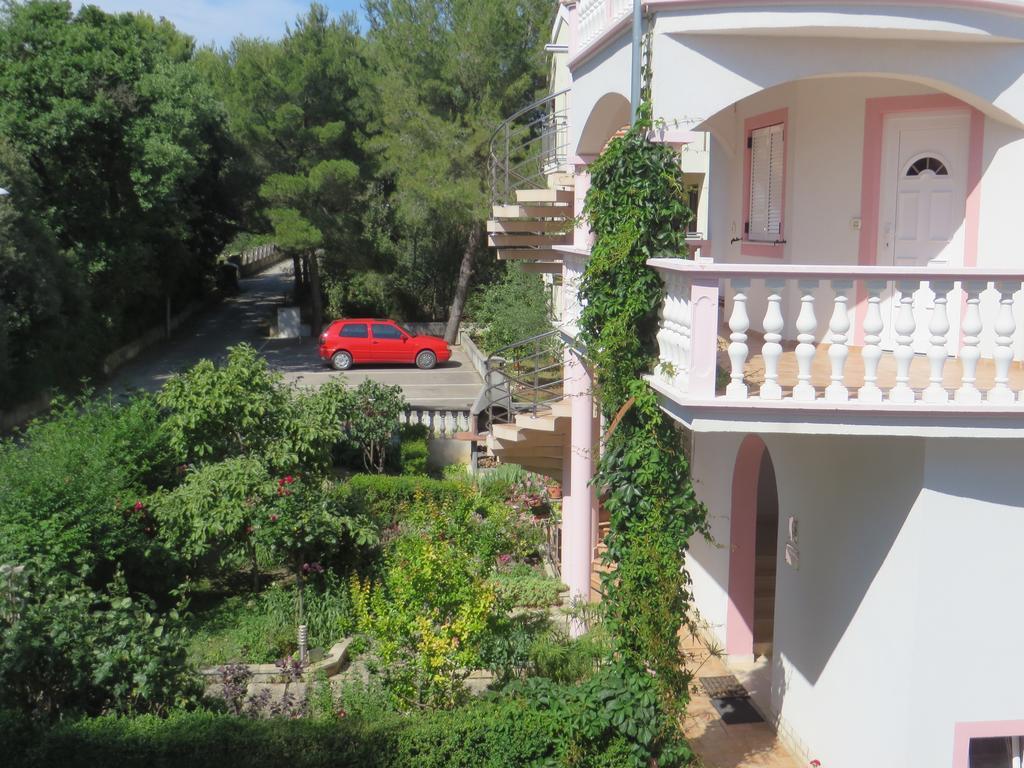 Gardenia Apartments Pakoštane Extérieur photo
