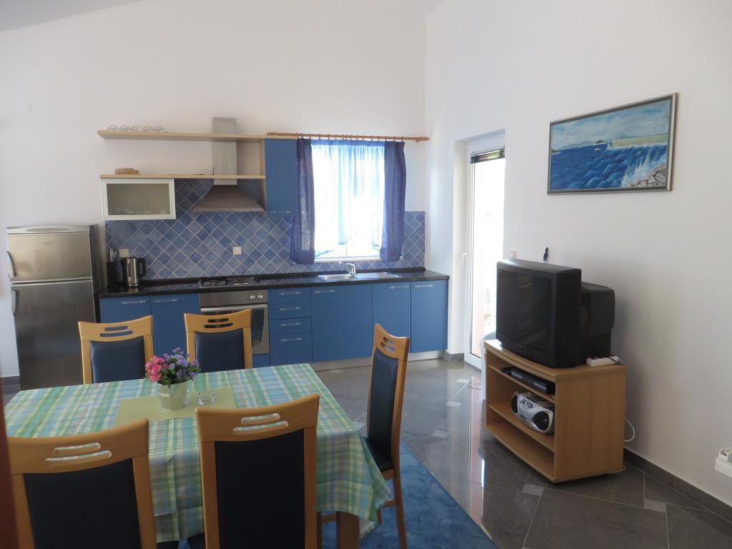Gardenia Apartments Pakoštane Extérieur photo
