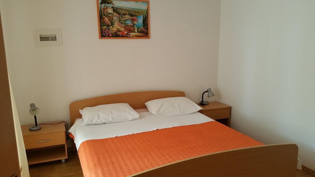 Gardenia Apartments Pakoštane Extérieur photo