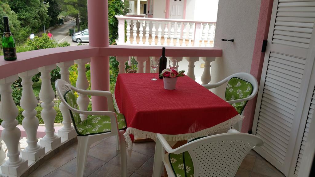 Gardenia Apartments Pakoštane Extérieur photo