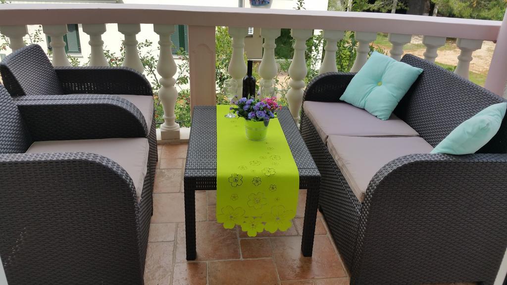 Gardenia Apartments Pakoštane Extérieur photo