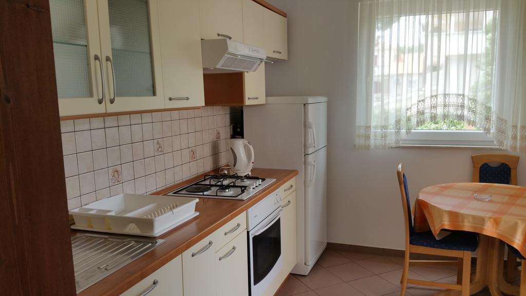Gardenia Apartments Pakoštane Extérieur photo